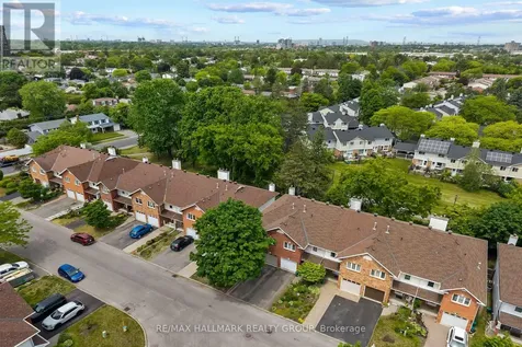 20 Royal Oak Court Ottawa ON K1T 3N9