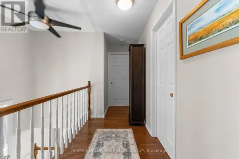 20 Royal Oak Court Ottawa ON K1T 3N9