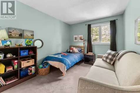 20 Royal Oak Court Ottawa ON K1T 3N9
