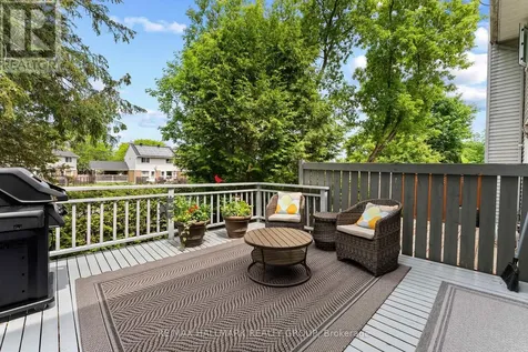 20 Royal Oak Court Ottawa ON K1T 3N9