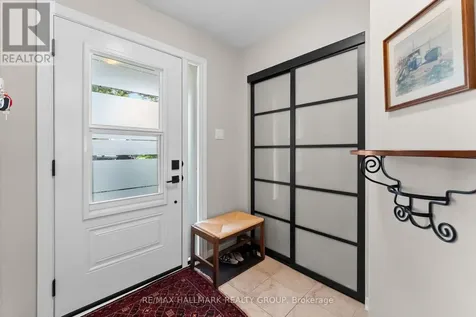 20 Royal Oak Court Ottawa ON K1T 3N9