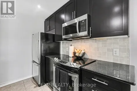 2563 Longfields Drive Ottawa ON K2J 2L7