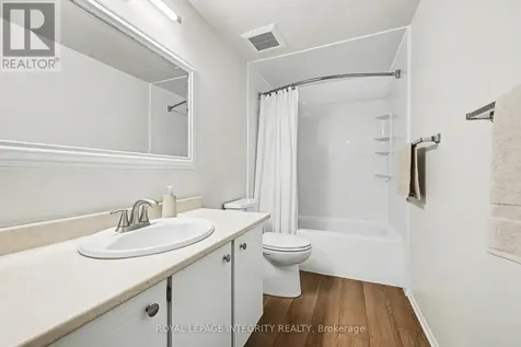 26A Lovell Lane Ottawa ON K2H 9B6