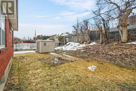944 Eve Street Ottawa ON K1K 3R4