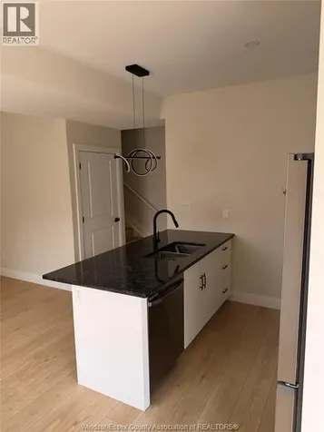 2936 Langlois Avenue Windsor ON N8X 4M7