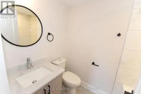 35 Monk Street Ottawa ON K1S 3Y7