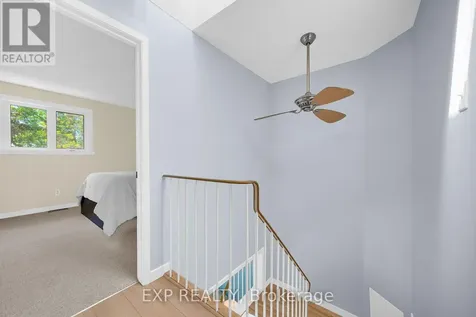 6431 Timothy Court Ottawa ON K1C 3E5