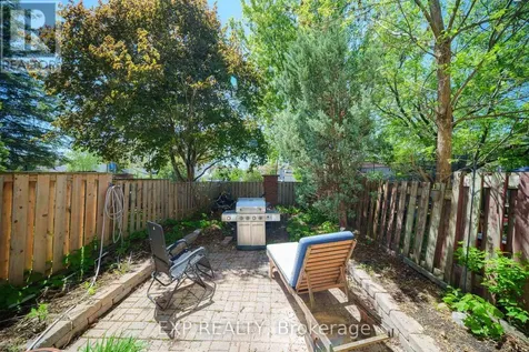 6431 Timothy Court Ottawa ON K1C 3E5