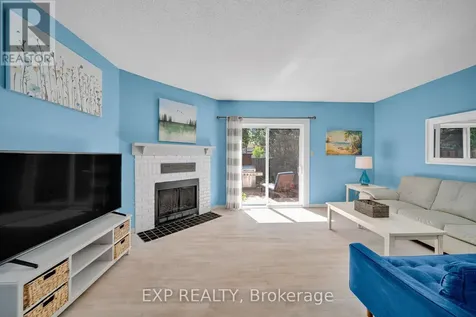 6431 Timothy Court Ottawa ON K1C 3E5