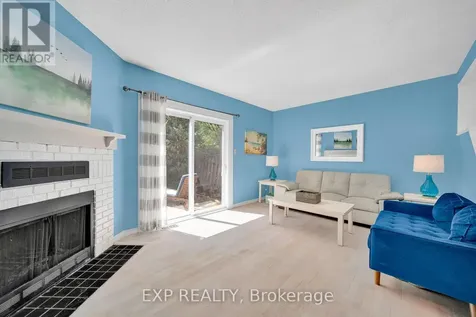 6431 Timothy Court Ottawa ON K1C 3E5