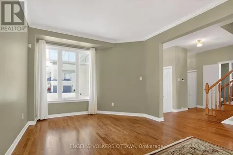 120 Portrush Avenue Ottawa ON K2J 5J2