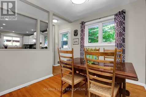 478 Lawson Avenue Ottawa ON K1K 1R5