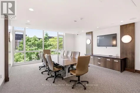 201 Parkdale Avenue Ottawa ON K1Y 1E8
