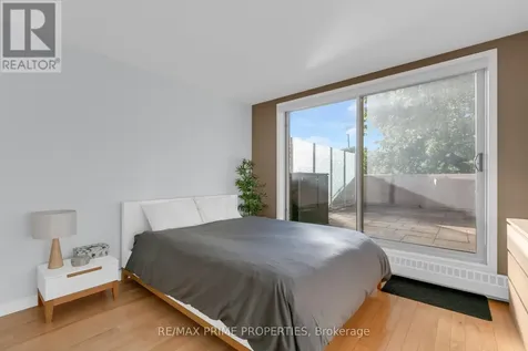 202 St Patrick Street Ottawa ON K1N 5K3