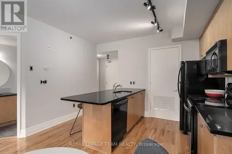 457 Mcleod Street Ottawa ON K1R 5P5