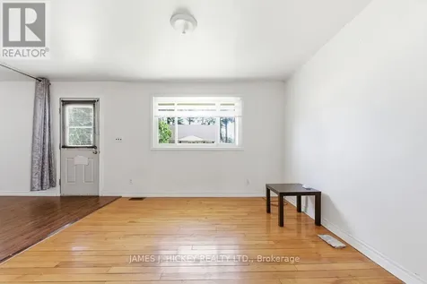 6 Hillcrest Avenue Deep River ON K0J 1P0