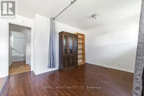 6 Hillcrest Avenue Deep River ON K0J 1P0