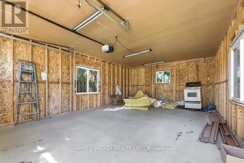 6 Hillcrest Avenue Deep River ON K0J 1P0
