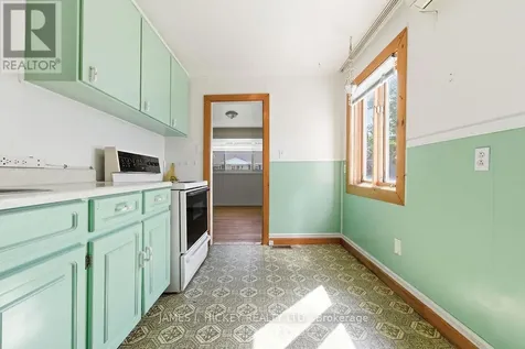 6 Hillcrest Avenue Deep River ON K0J 1P0