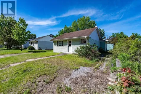 6 Hillcrest Avenue Deep River ON K0J 1P0