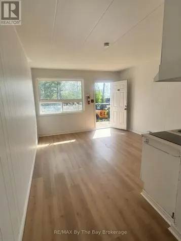 280 River Road East Wasaga Beach ON L9Z 2L7