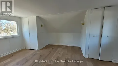 19 Glen Street Wasaga Beach ON L9Z 2K5