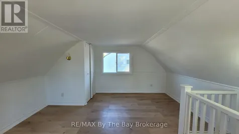 19 Glen Street Wasaga Beach ON L9Z 2K5