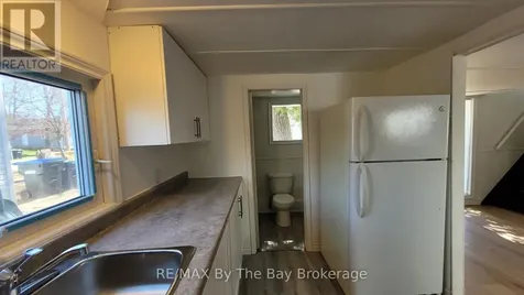 19 Glen Street Wasaga Beach ON L9Z 2K5