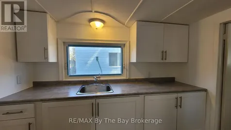19 Glen Street Wasaga Beach ON L9Z 2K5