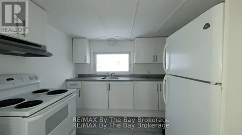 19 Glen Street Wasaga Beach ON L9Z 2K5