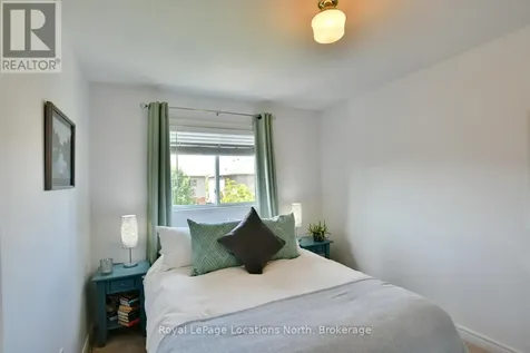 48 Barr Street Collingwood ON L9Y 0E6