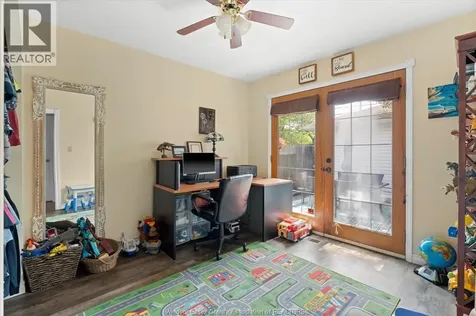 1121 Partington Windsor ON N9B 2P3
