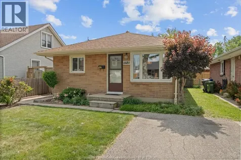 1121 Partington Windsor ON N9B 2P3