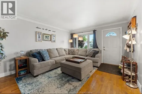 1121 Partington Windsor ON N9B 2P3