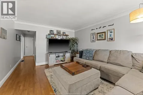 1121 Partington Windsor ON N9B 2P3