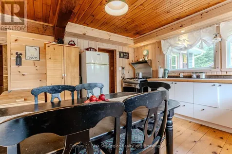 10385 Rabbit Lake Temagami ON P0H 2H0