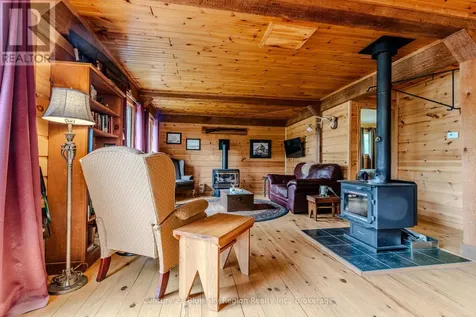 10385 Rabbit Lake Temagami ON P0H 2H0