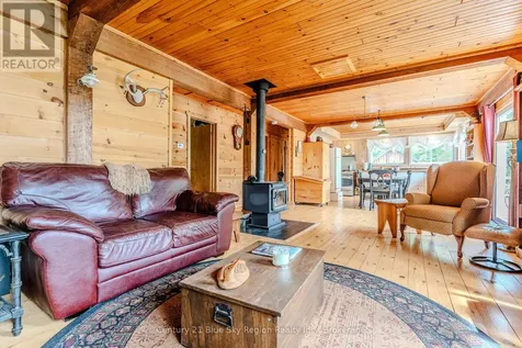 10385 Rabbit Lake Temagami ON P0H 2H0