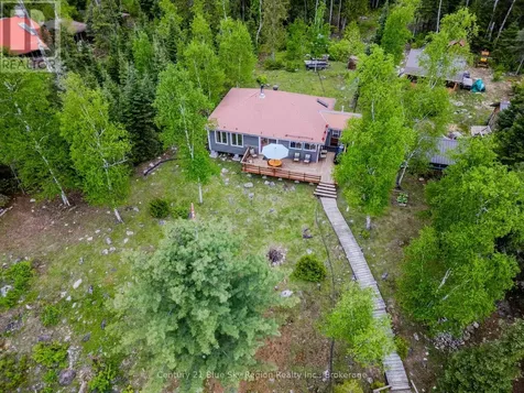 10385 Rabbit Lake Temagami ON P0H 2H0