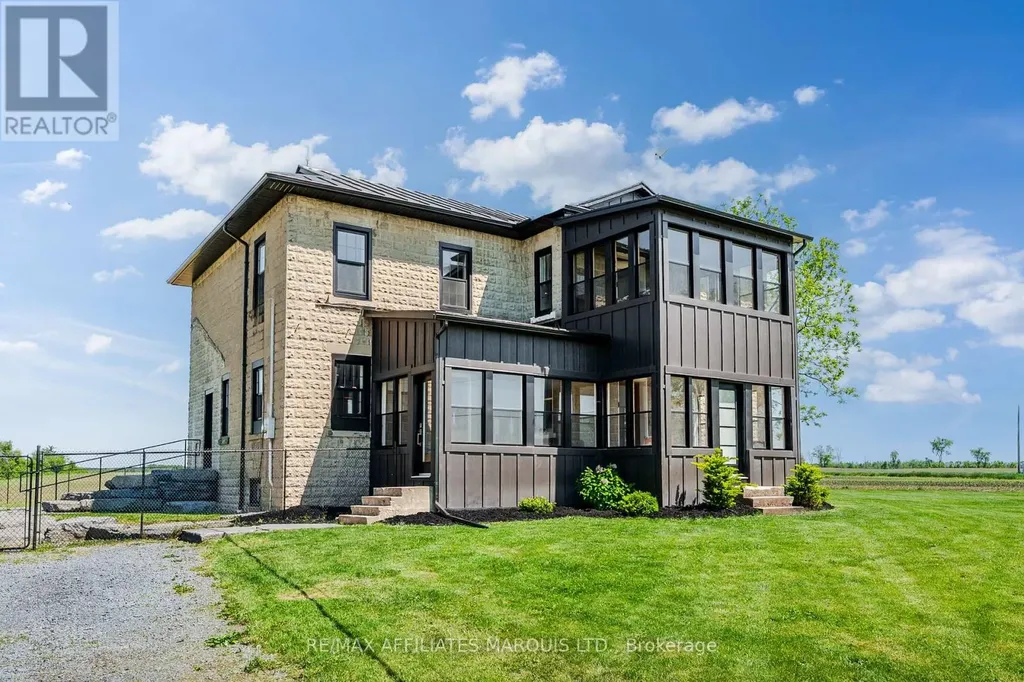 18235 North Branch Road South Glengarry ON K0C 1S0