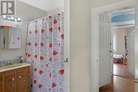 1318 3rd Avenue East Owen Sound ON N4K 2L7
