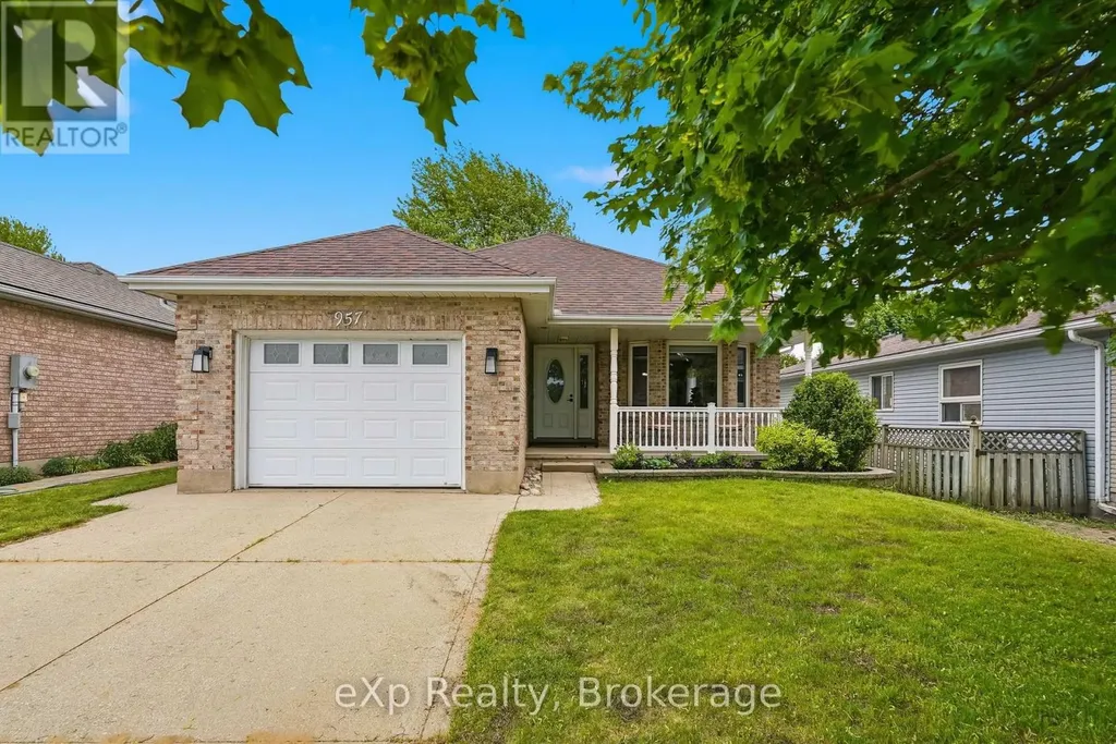 957 Waterloo Street Saugeen Shores ON N0H 2C2