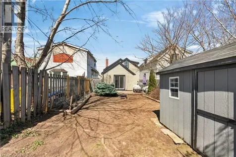 30 Cambridge Avenue Hamilton ON L8H 1T5