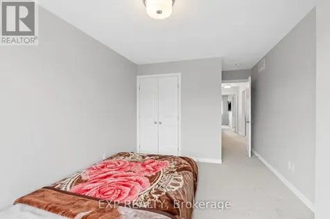 163 Angelonia Crescent Ottawa ON K1T 3V9