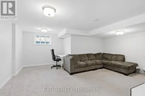 163 Angelonia Crescent Ottawa ON K1T 3V9