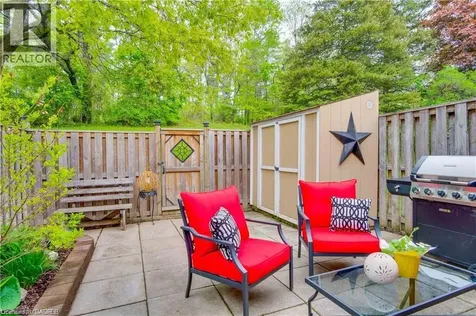 206 Green Valley Drive Kitchener ON N2P 1G9