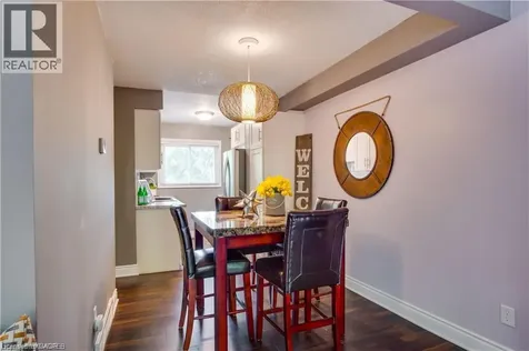 206 Green Valley Drive Kitchener ON N2P 1G9