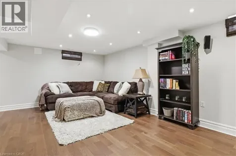 19 Forestview Drive Cambridge ON N1T 1V1