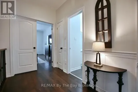 17 Basswood Drive Wasaga Beach ON L9Z 0A8