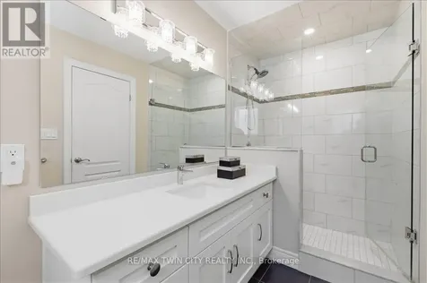787 Snowberry Court Waterloo ON N2V 0E7
